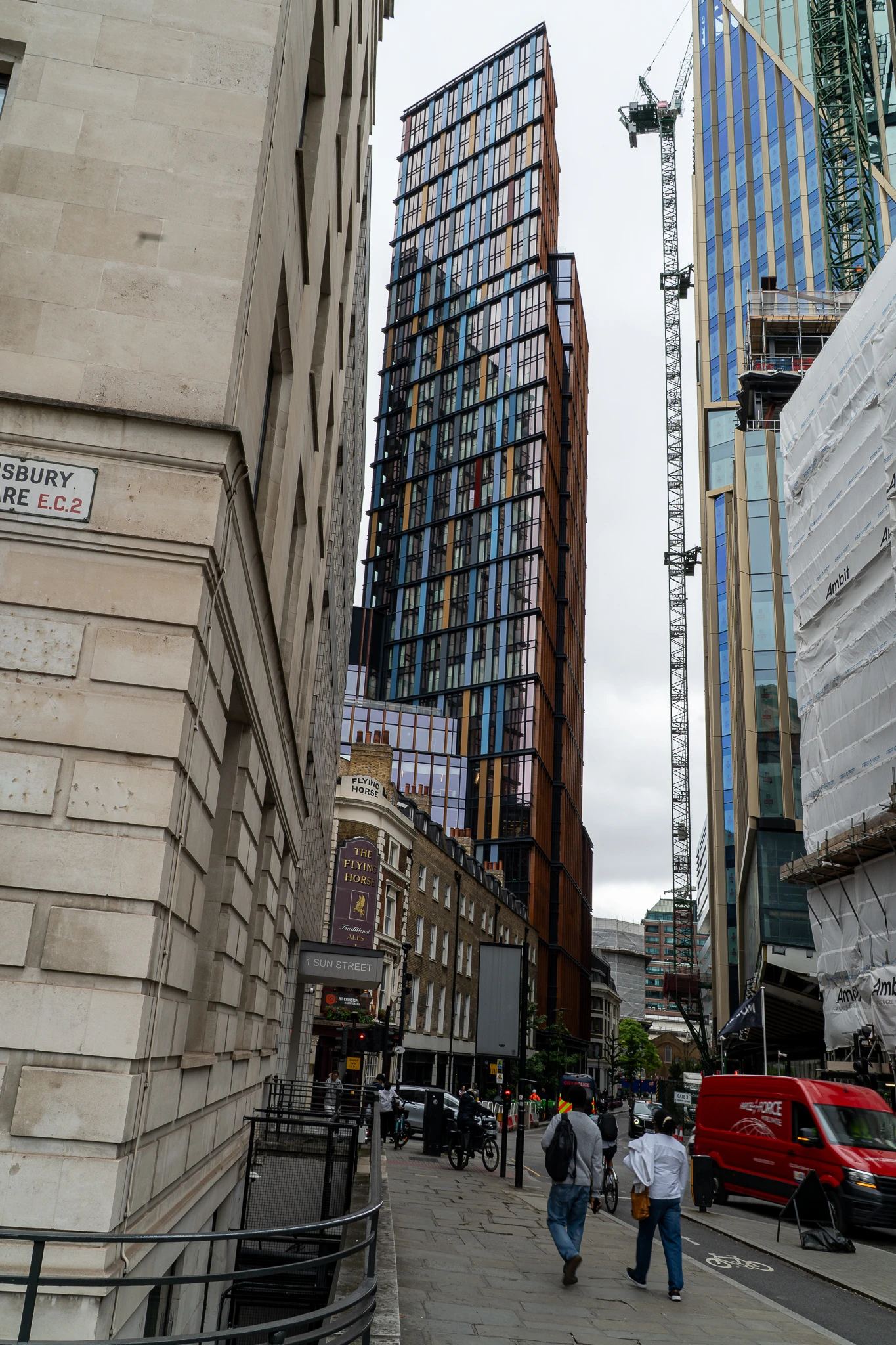 london-liverpool-street-modern-building