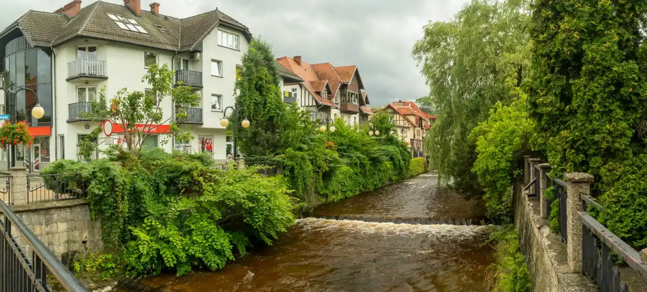 polanica zdroj bystrzyca dusznicka zabudowa