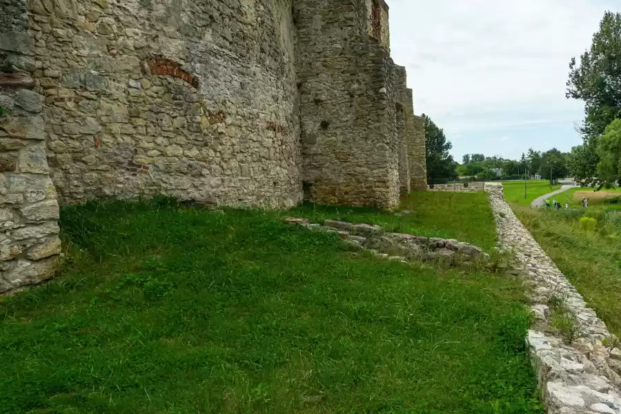 Ruiny zamku w Siewierzu 048