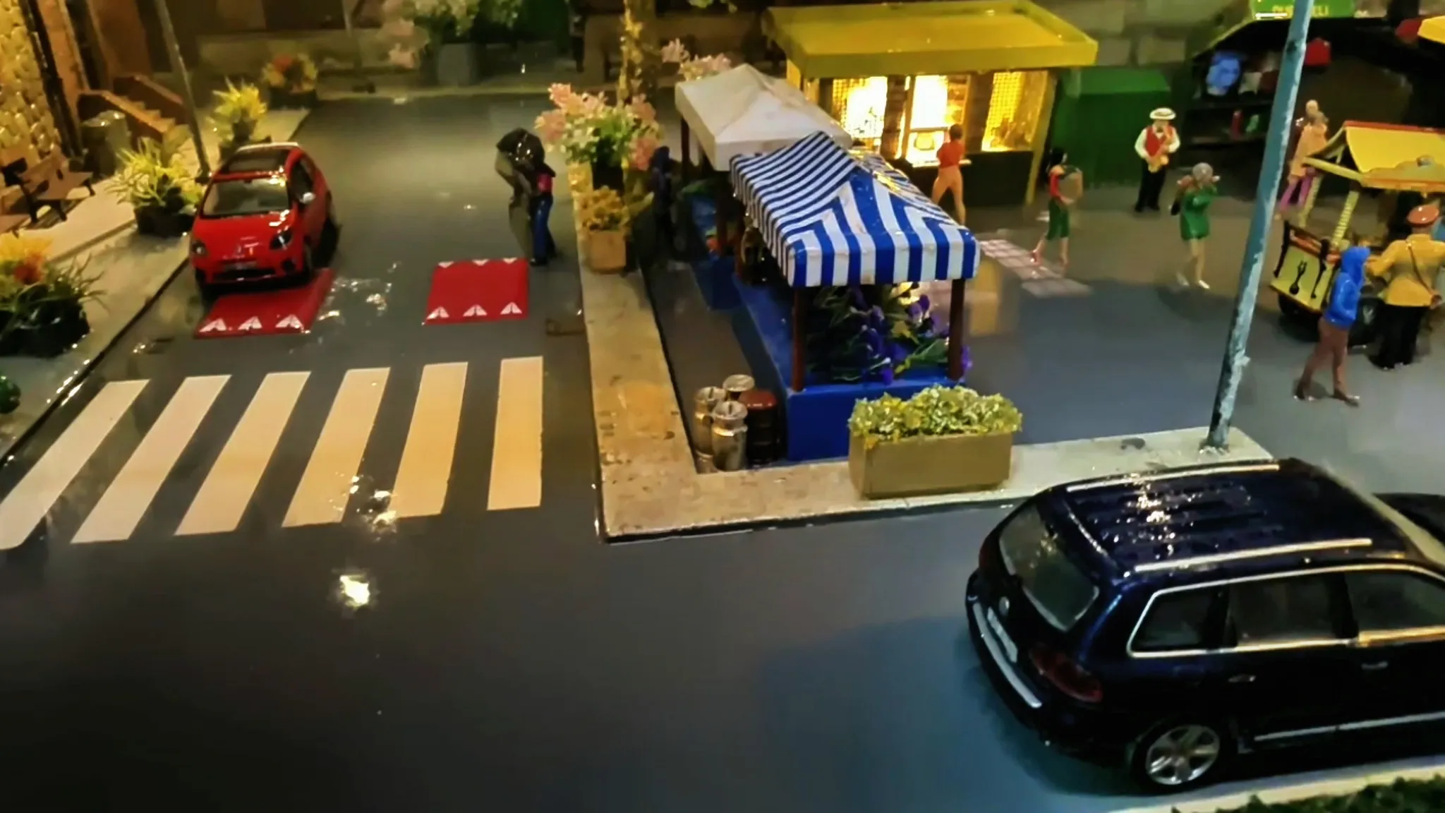 Kawiarnia przy torach   scena z  ycia miasta